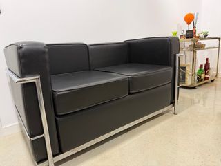 Sofá 2 plazas moderno cuero negro