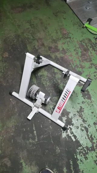 Rueda + Rodillo para bicicleta