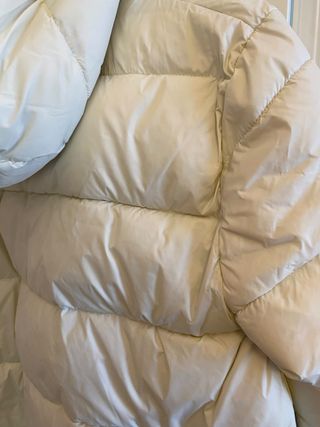 Chaqueta acolchada blanca nueva
