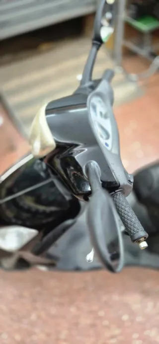 Piaggio Fly 49cc 2010 .