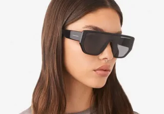 Gafas de sol Hawkers Metro Black Dark Eco