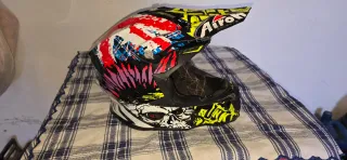 Casco de motocross Airoh Black Twist Crazy