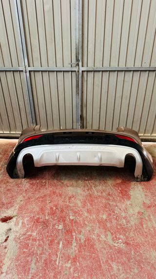 Paragolpes Trasero Volvo V40 2012