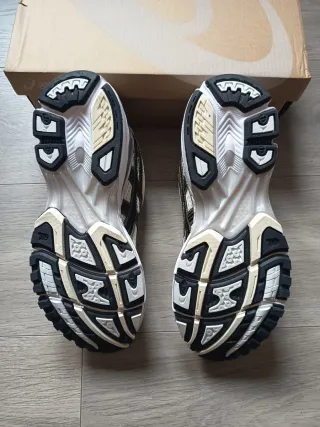 Asics Gel Kayano 14 Plata/blanco