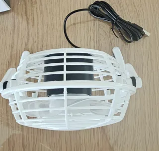 Ventilador de mesa blanco