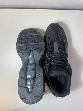 Nike Air Max 95 TT Negras