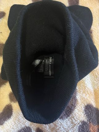 Gorro Zara Negro con Orejas