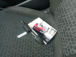 Opel Corsa 1.4 Selective Pro 66 kW (90 CV)