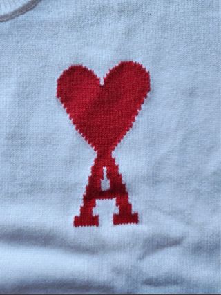 Jersey Ami Paris Blanco Corazón Rojo