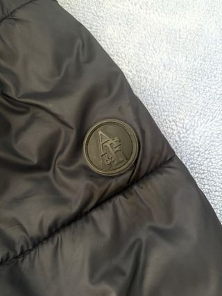 Chaqueta de plumas Abercrombie & Fitch azul marino