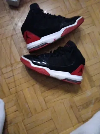 Zapatillas Jordan Talla 40 venta en persona