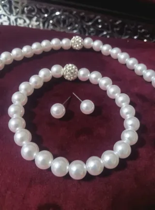 Conjunto collar y pendientes perlas vintage