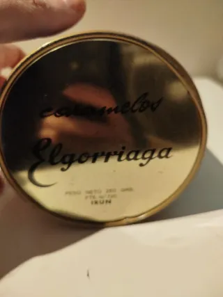 Caja antigua hojalata El Gorriaga