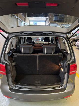 Volkswagen Touran 2012