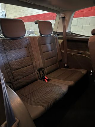 Volkswagen Touran 2012