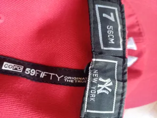 Gorra Plana New York Yankees Roja