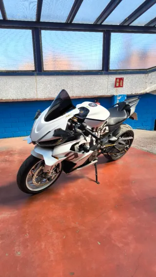 Aprilia RS 660