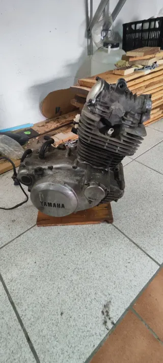 Yamaha SR 250 Custom Clásica