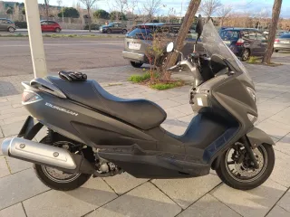 Suzuki Burgman 125cc Maxiscooter