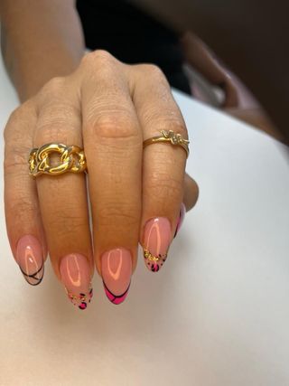 Manicura y Pedicura, Acrílico, Gel, semipermanente