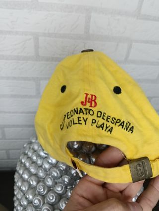 Gorra J&B Campeonato Voley Playa Amarilla