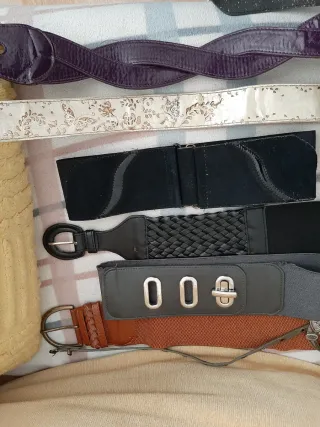 Lote cinturones vintage varios modelos