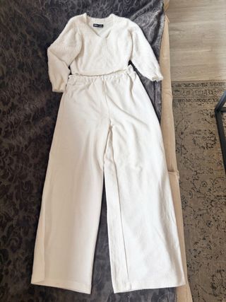 Conjunto blanco top y pantalón ancho