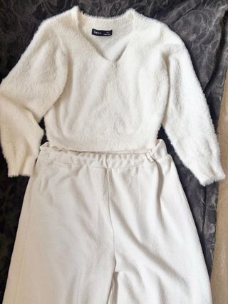 Conjunto blanco top y pantalón ancho