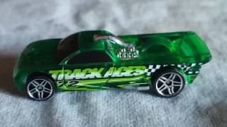 Hot Wheels Track Aces Verde. Modellino scala 1:64