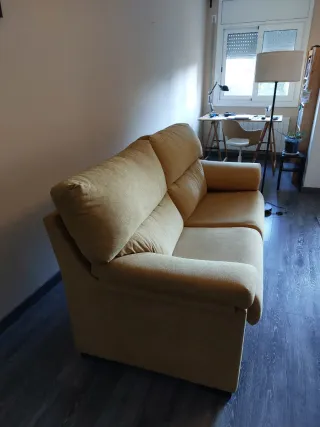 Sofá 2 plazas amarillo mostaza