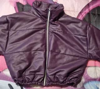 Giacca donna viola corta