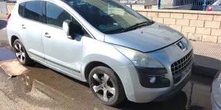 Peugeot 3008 2011