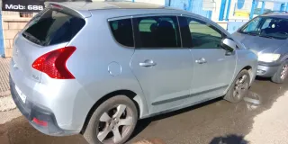 Peugeot 3008 2011