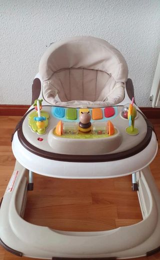 Andador bebé con centro de actividades