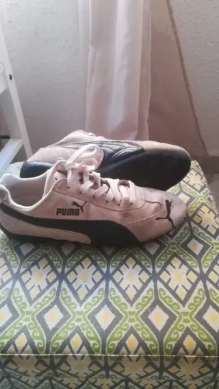 Zapatillas Puma Beige y Negro