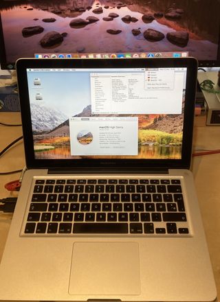 MacBook Pro 13 Intel Core i7 1TB + 128GB