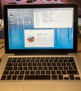 MacBook Pro 13 Intel Core i7 1TB + 128GB