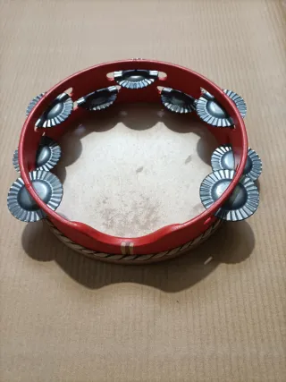 Pandeireta tradicional galega. Pandereta gallega.