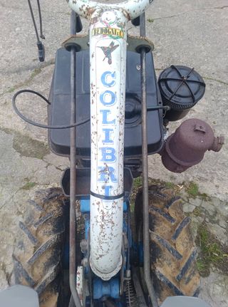 Segadora de gasolina colibrí