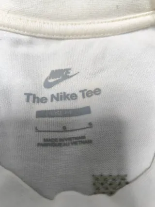 Camiseta Nike Crema Bordada