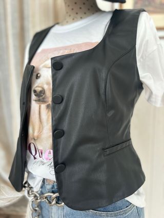 Chaleco polipiel negro