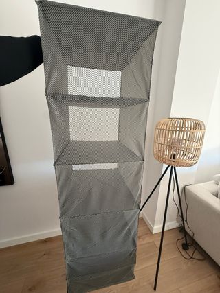 Zapatera de tela gris, organizador