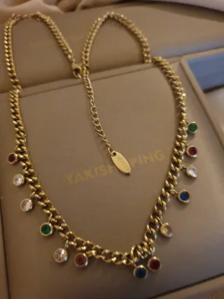 Collar chapado en oro con caja