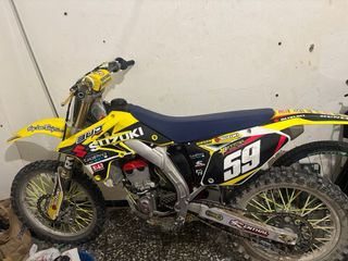 Moto Suzuki 250cc año 2009 Oferta 1 semana