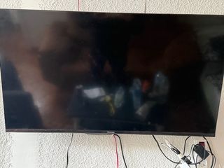 Televisión Hisense Smart TV 40 Negra