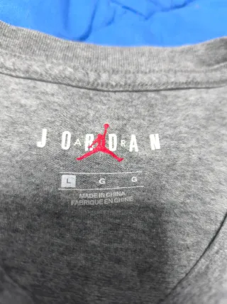 Camiseta Jordan Gris