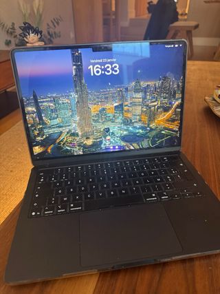 MacBook Air M4 Gris Espacial