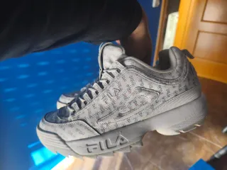 Zapatillas Fila Blancas Talla 43
