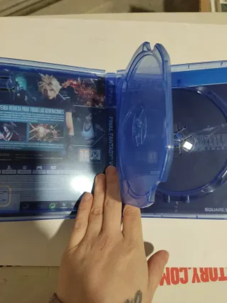 Caja Vacía Final Fantasy VII Remake PS4