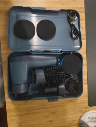 Escova Elétrica de Limpeza Ambiano